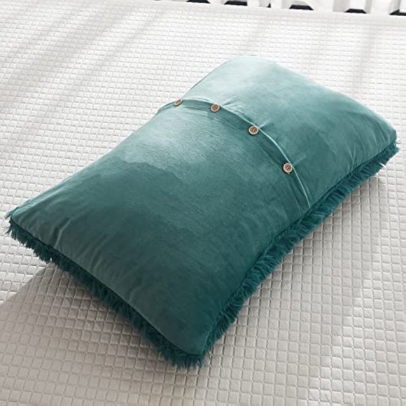 Amazon.com: WERDIM Shaggy Fluffy Faux Fur Duvet Cover Set  Shaggy Fluffy Faux Fur Duvet Cover Set Button Closure Velvety Bedding Se…